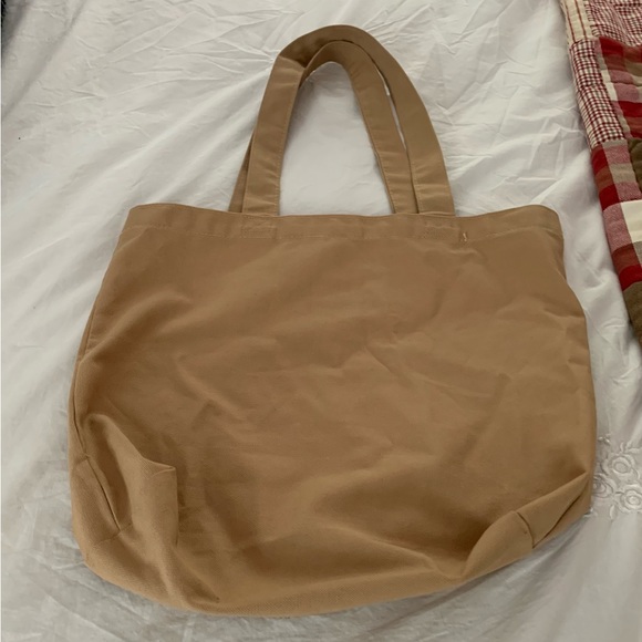 Kiehl’s Reusable store bag don’t believe ever used was in my closet - Picture 5 of 5